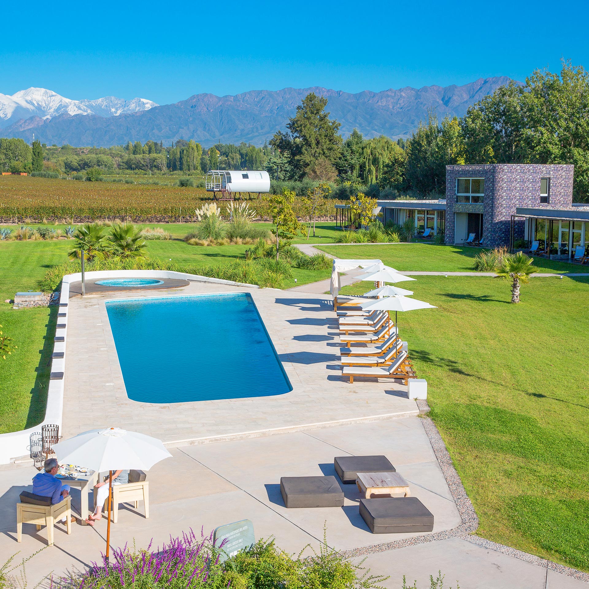 8 Mendoza Hotels for Wine and Sun Lovers