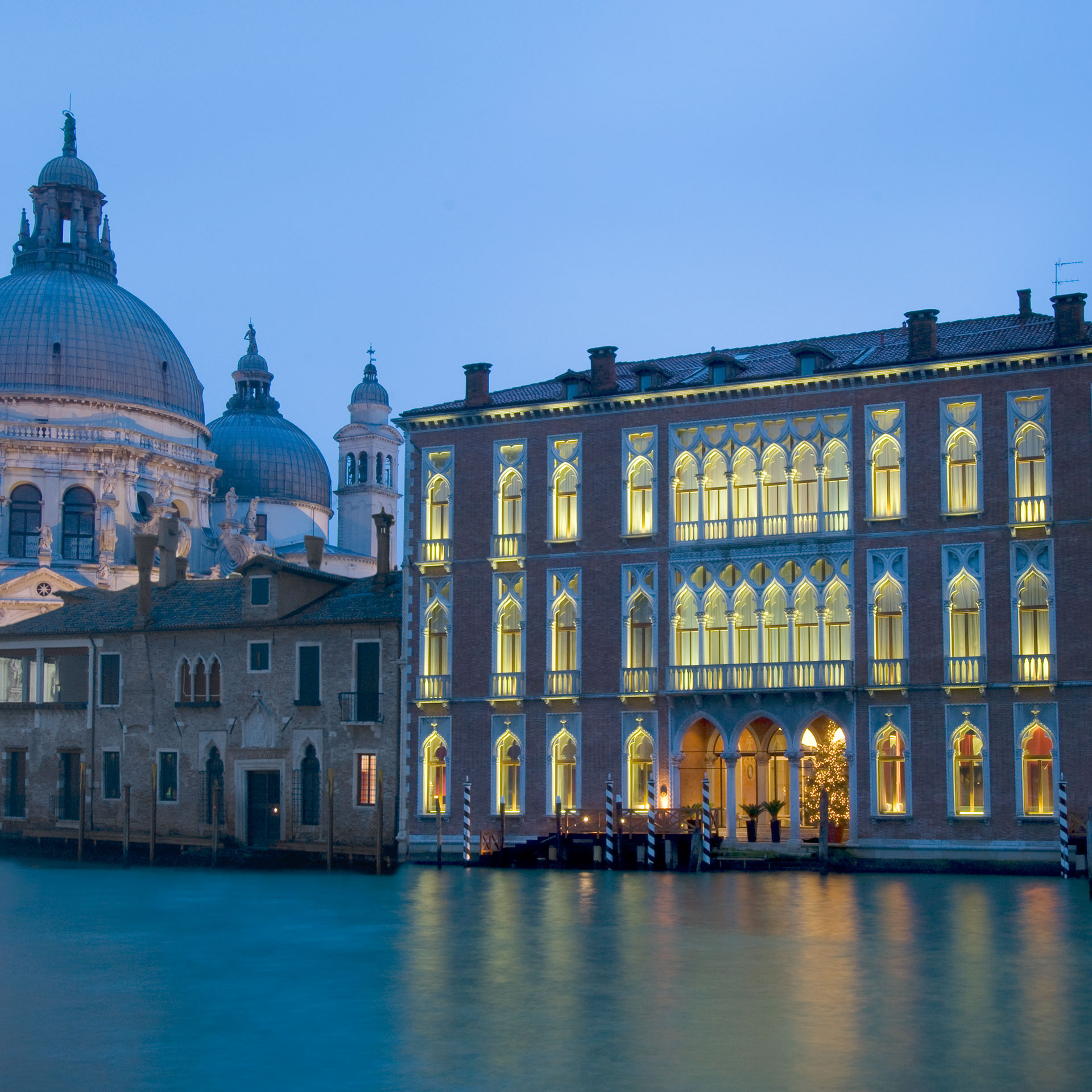 hotel from the tourist in venice