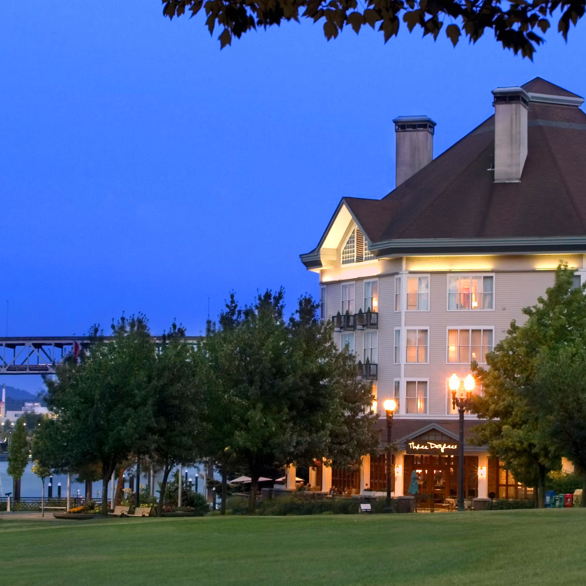 Kimpton Riverplace Hotel