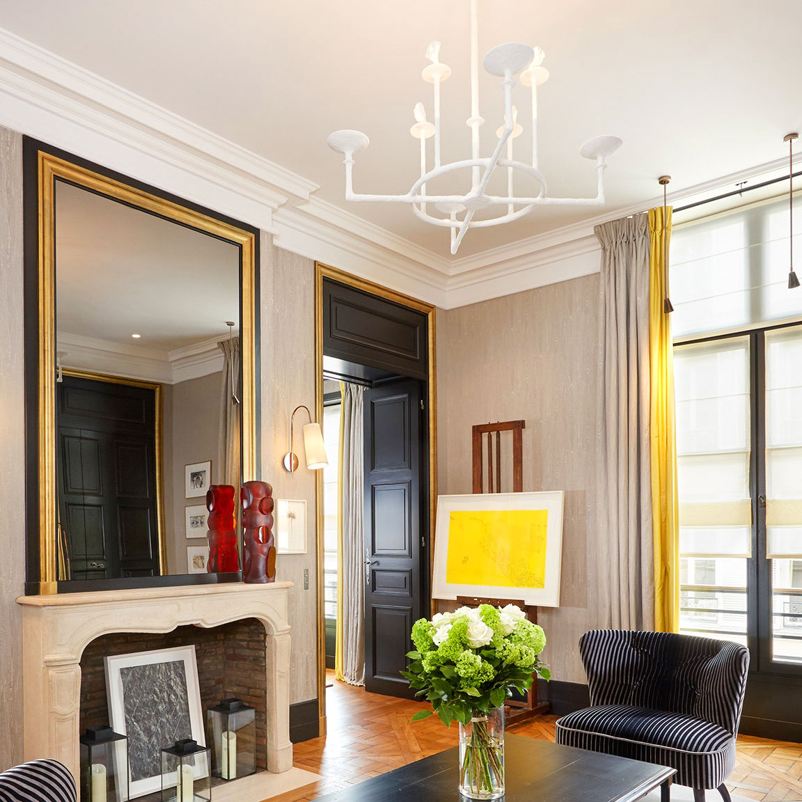 Le Pavillon De La Reine