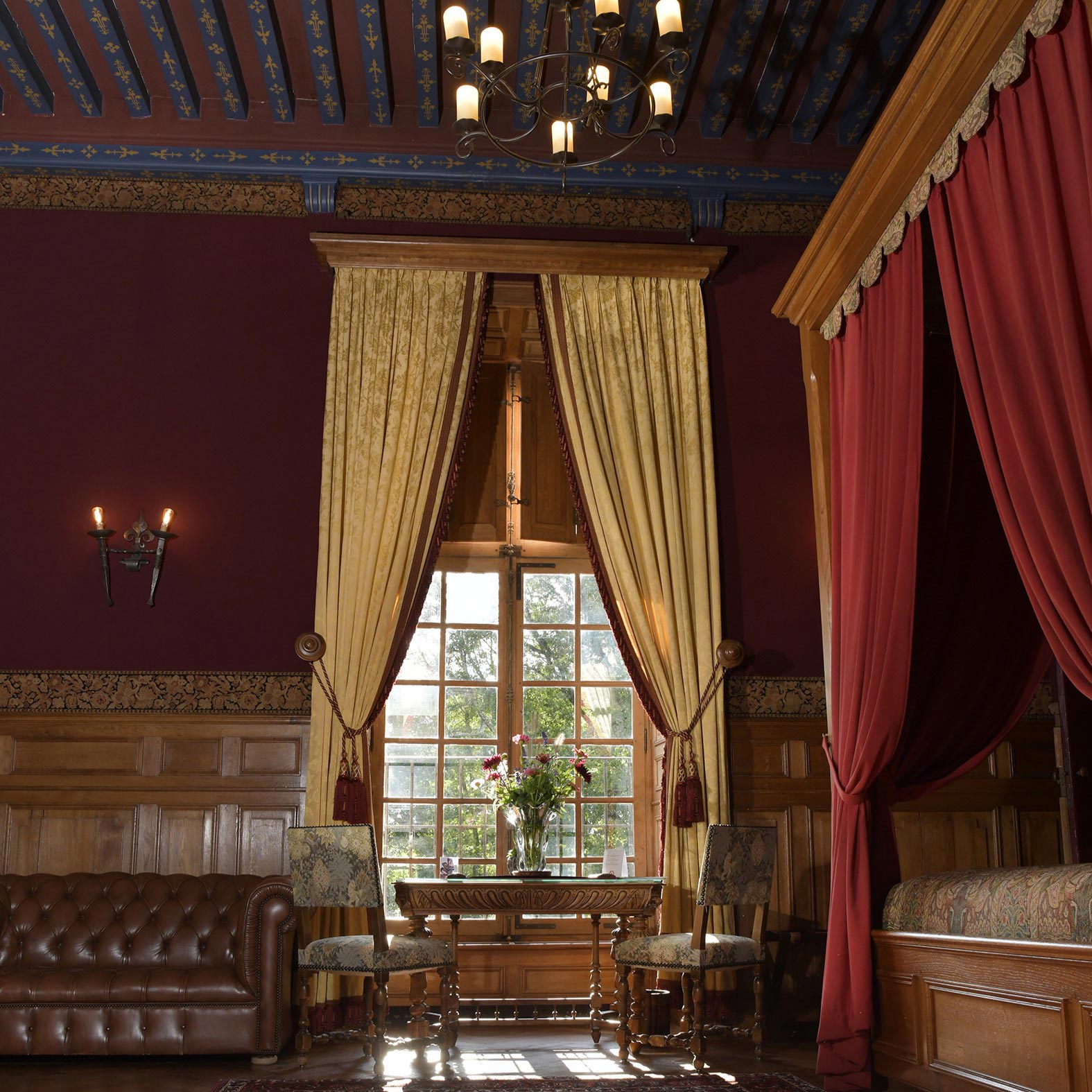 Château de Vault de Lugny