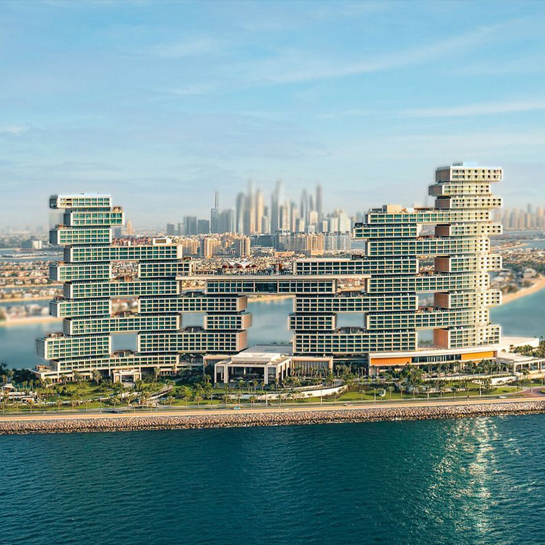 Atlantis The Royal, Dubai: An indoor/outdoor reenvisioning of the skyscraper.