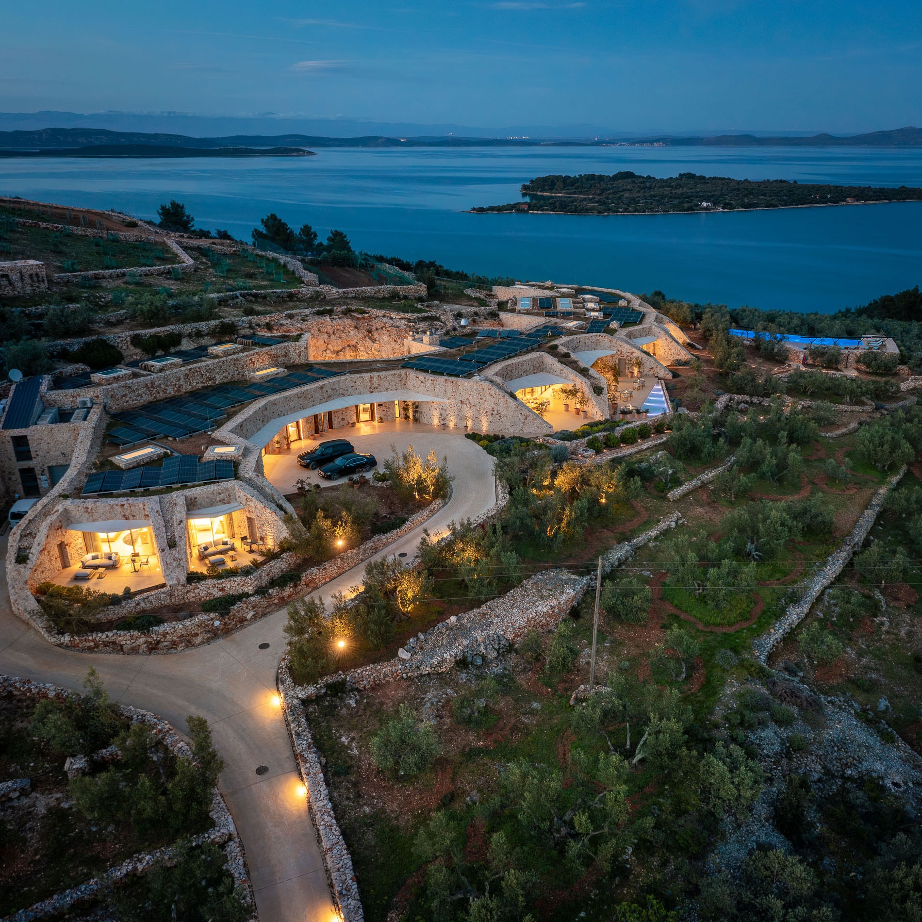 Villa Nai 3.3: Carved directly into the Adriatic shoreline.