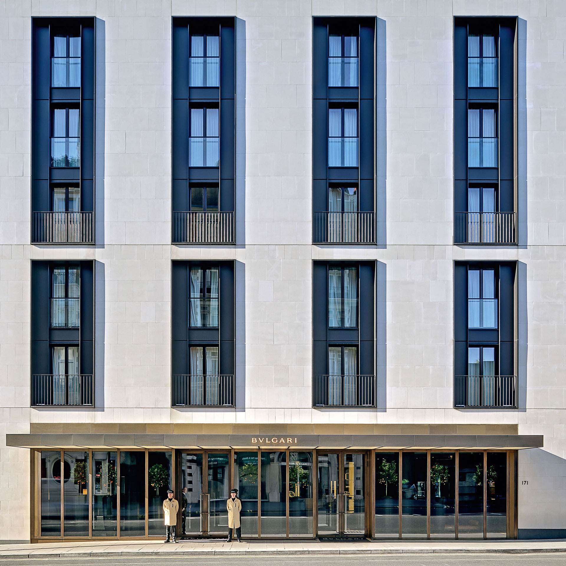 The Bvlgari London, where top-class luxury comes at a price commensurate with the experience (© The Bvlgari London)