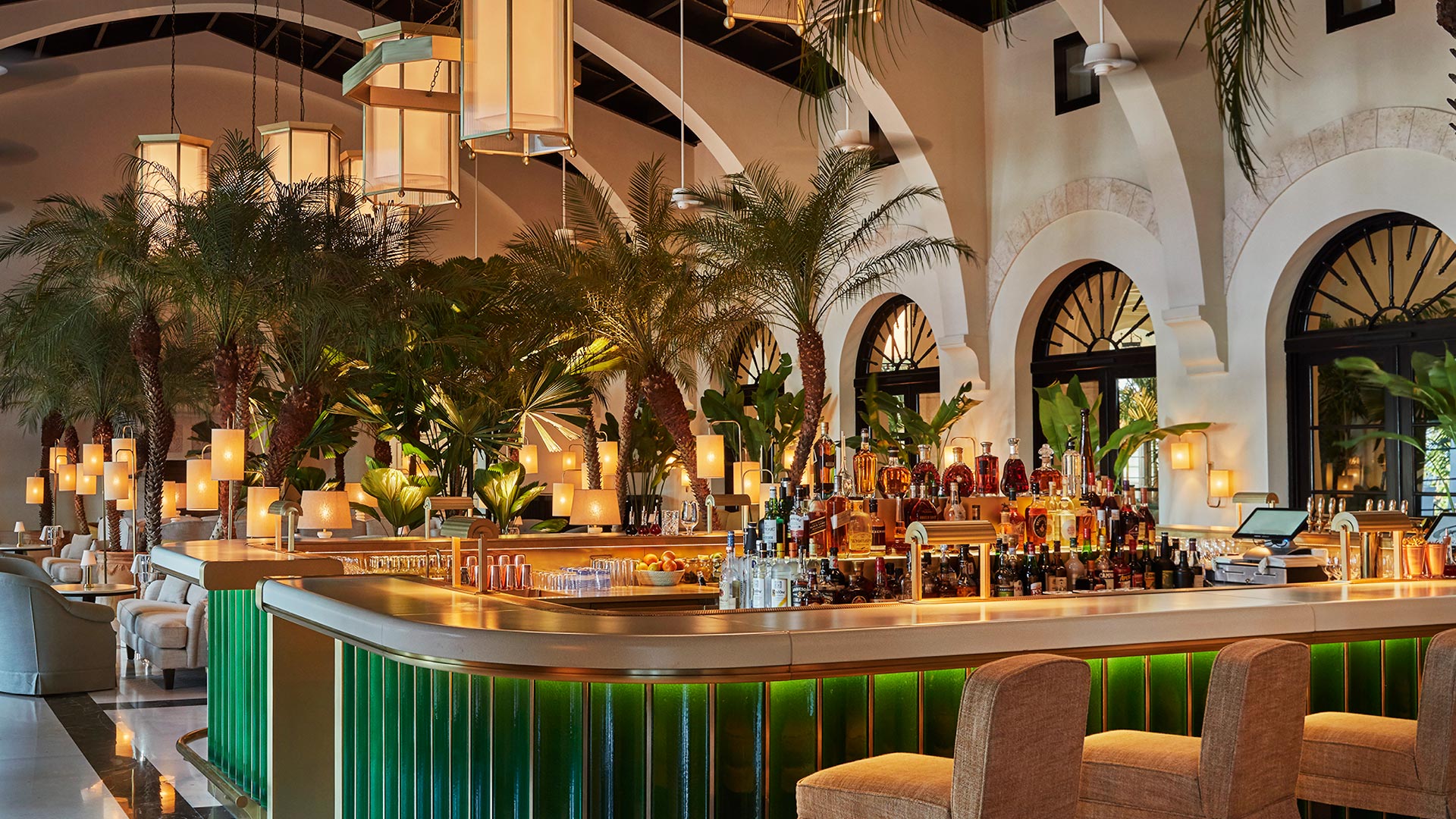 Champagne Bar at The Surf Club