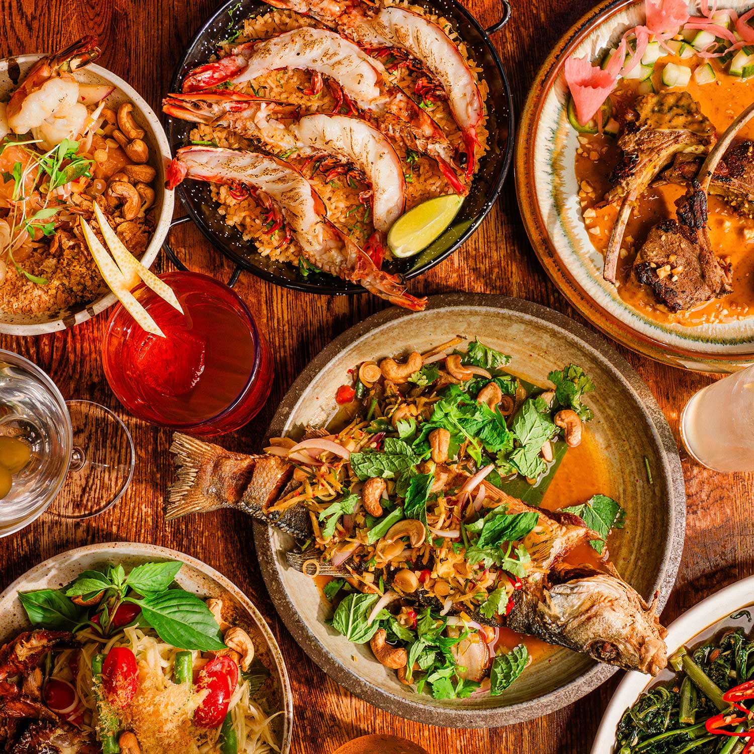 ©Chris McIntosh/Mahaniyom