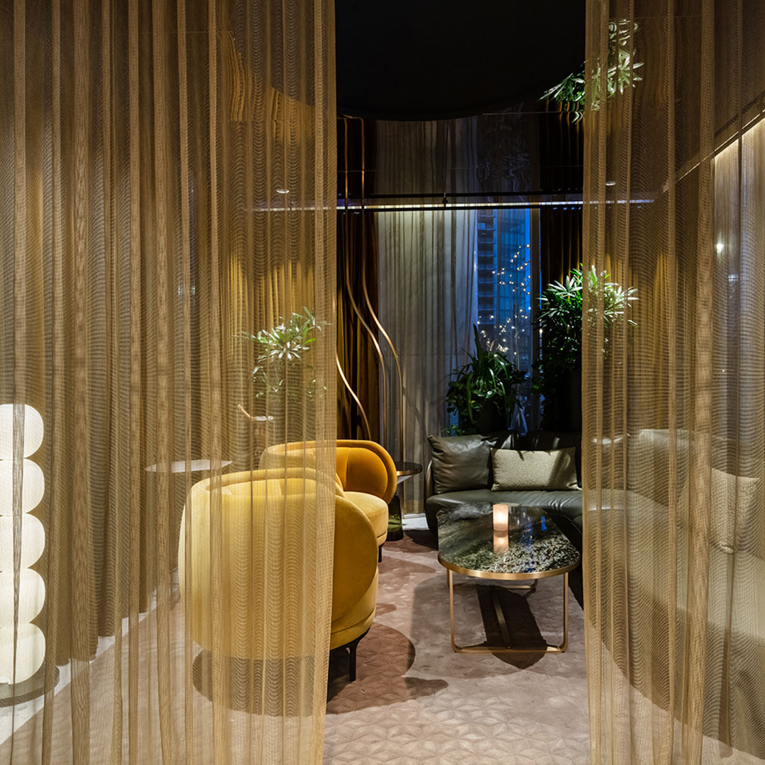 Ema Peter / Lobby Lounge & RawBar