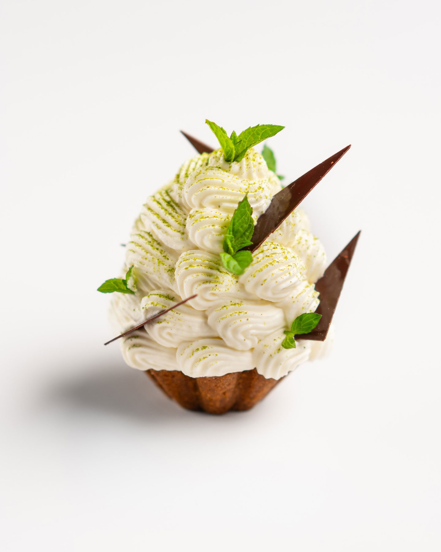 Banana cream pie to pair with vintage pu-erh milk tea - ©Food Story Media/Emeril's