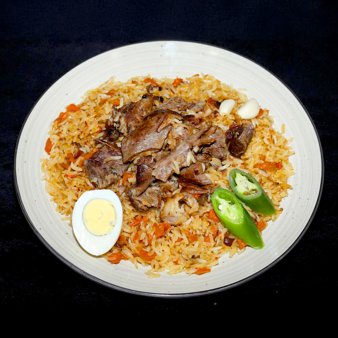 Chaykhana Style Pilaf - ©yevhenii/Uzbegim