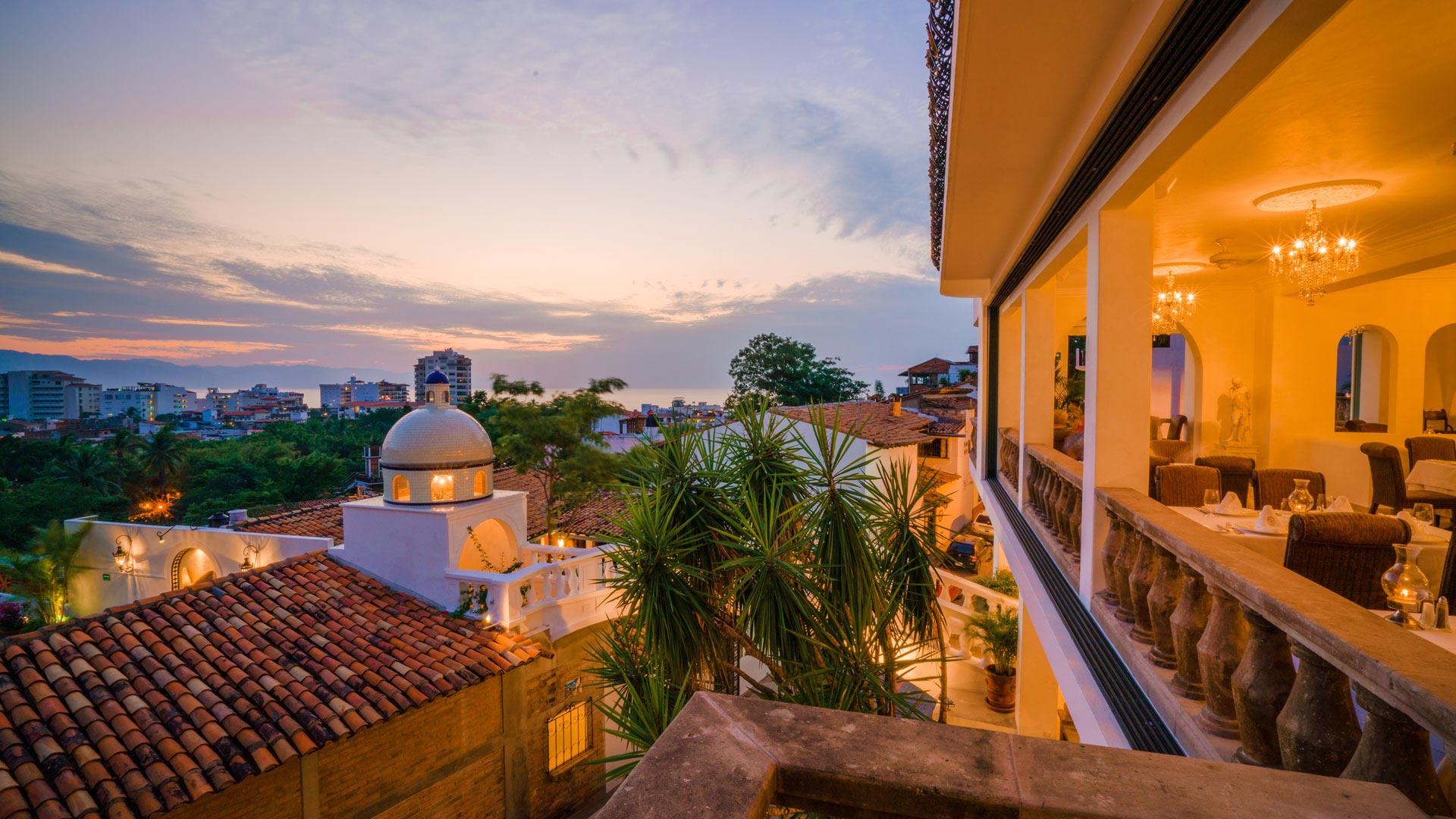 View from The Iguana Restaurant balcony - ©Casa Kimberly
