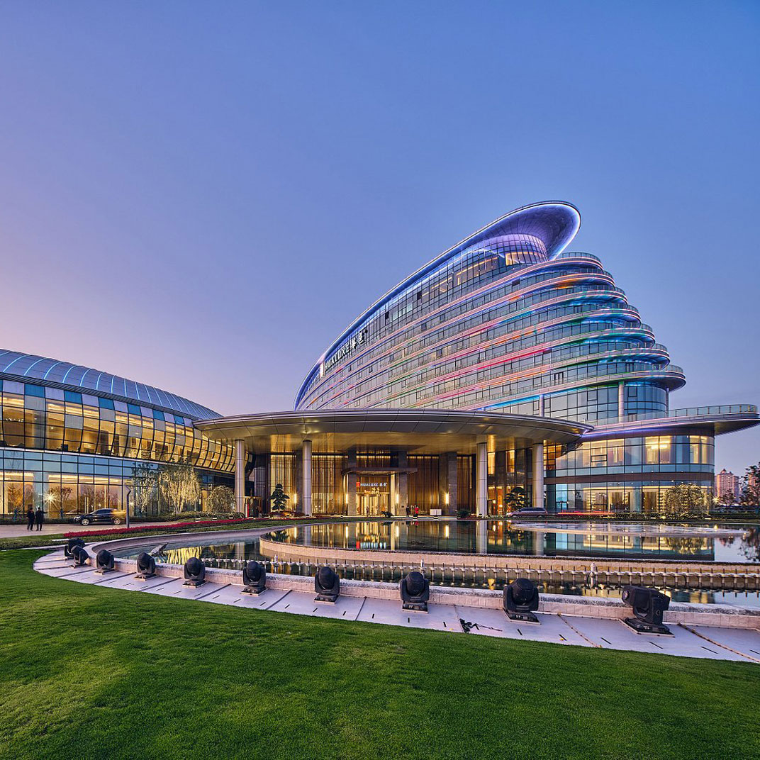 HUALUXE Nanjing Yangtze River Nanjing Jiangsu Province Verified 