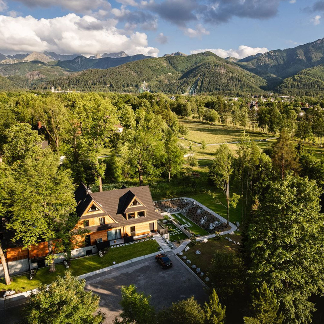 Villa T Apartments SPA Zakopane Poland Verified Reviews Tablet 