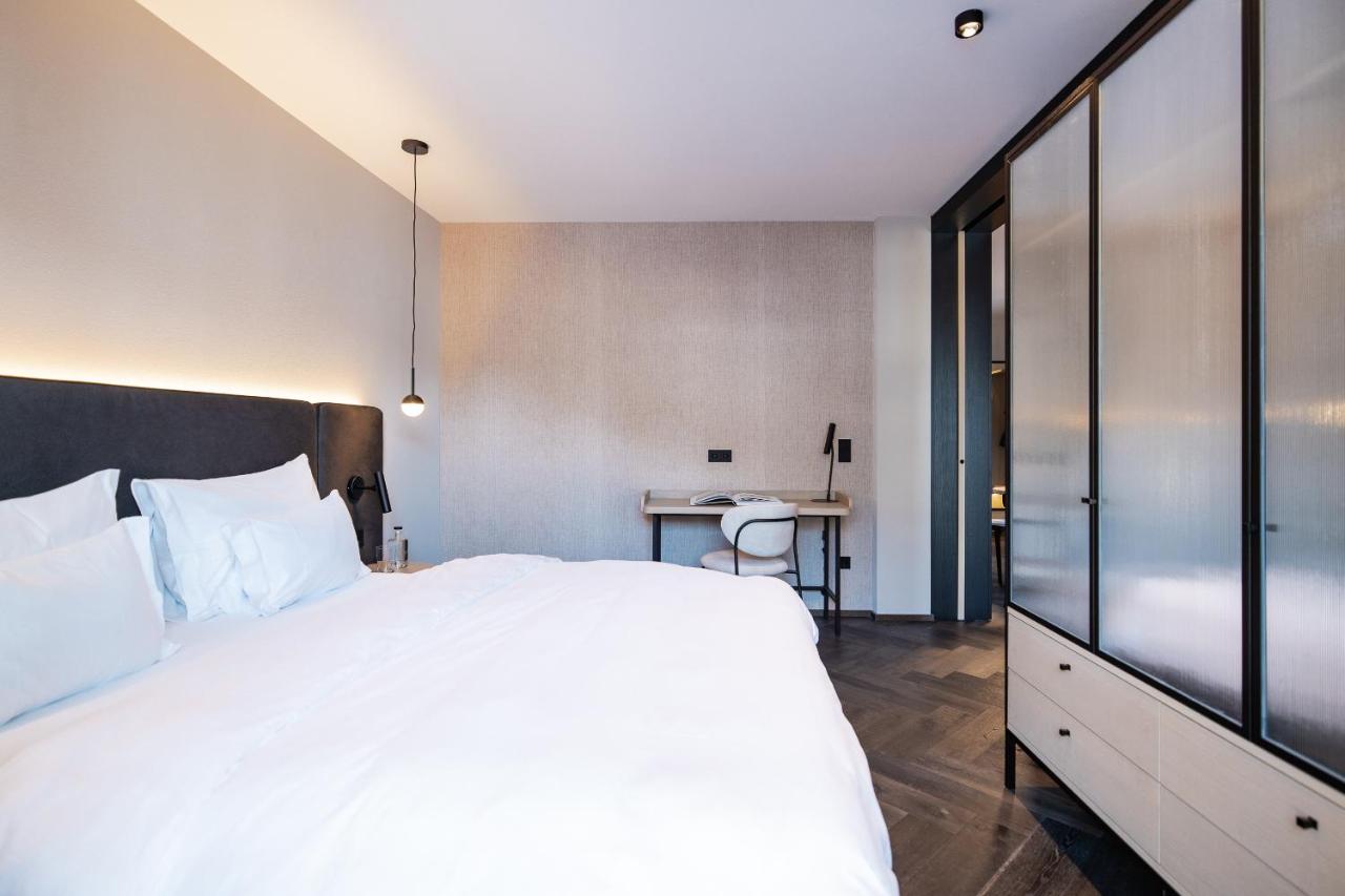 Photo 20 / 28 - Schwarzer Adler | Concept Living