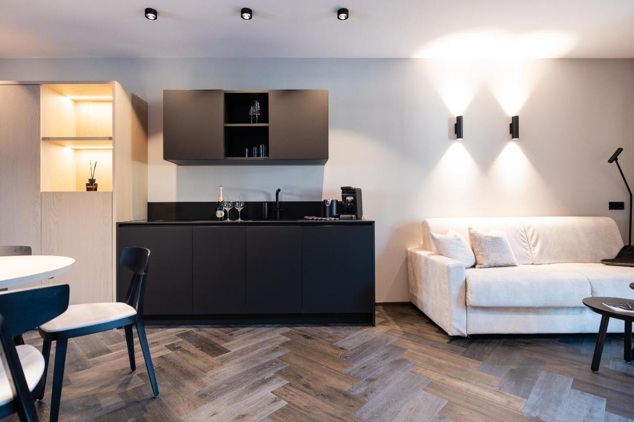 Photo 21 / 28 - Schwarzer Adler | Concept Living