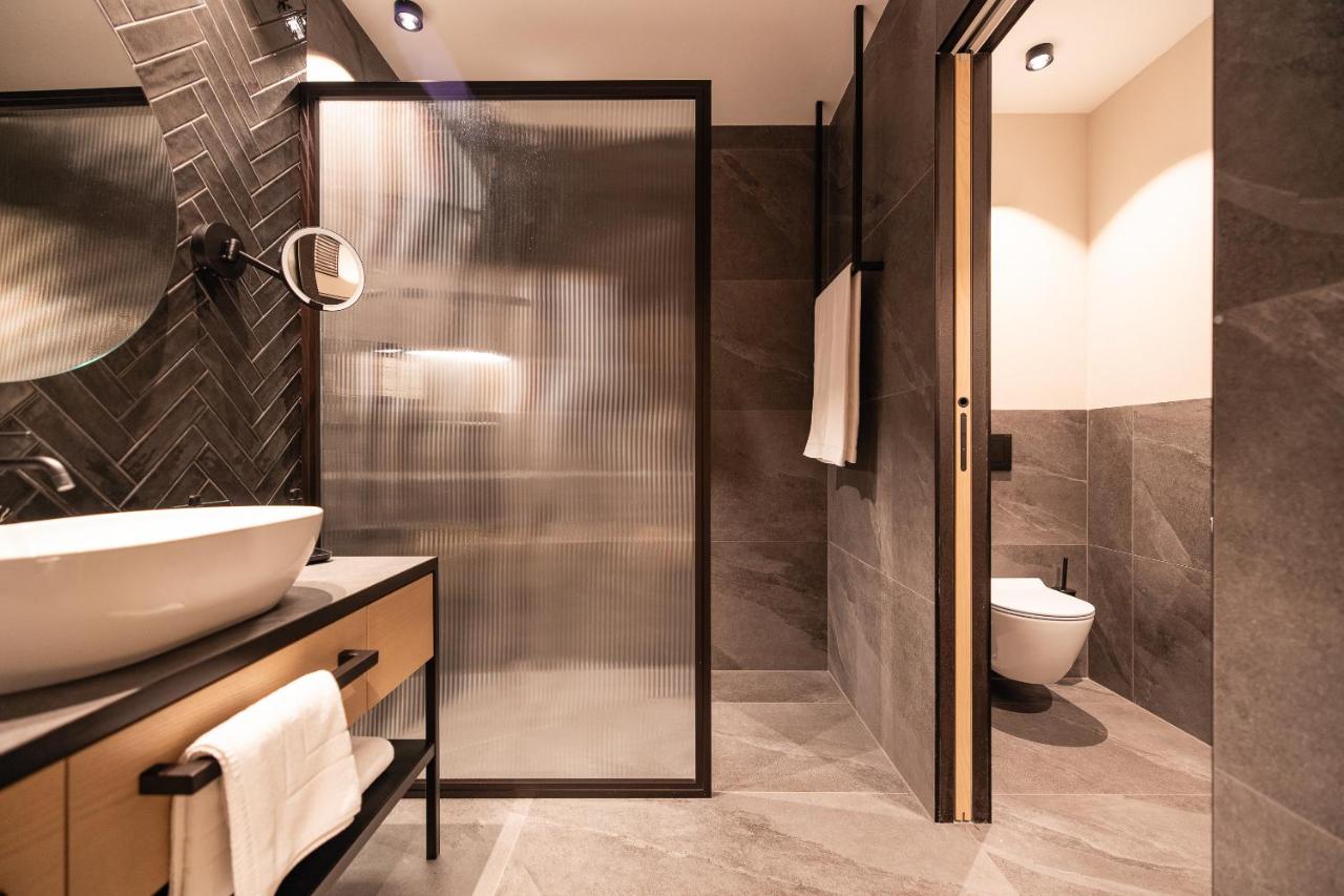 Photo 28 / 28 - Schwarzer Adler | Concept Living