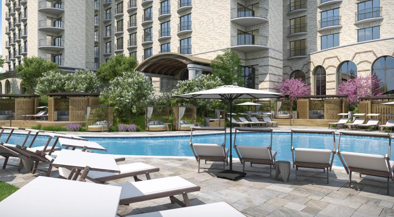 The Ritz-Carlton Dallas, Las Colinas