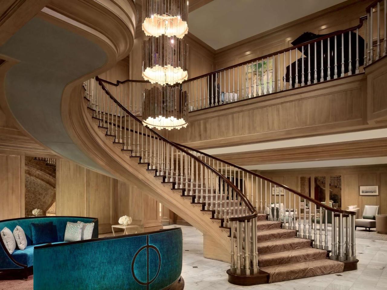 Photo 2 / 29 - The Royal Sonesta Harbor Court Baltimore
