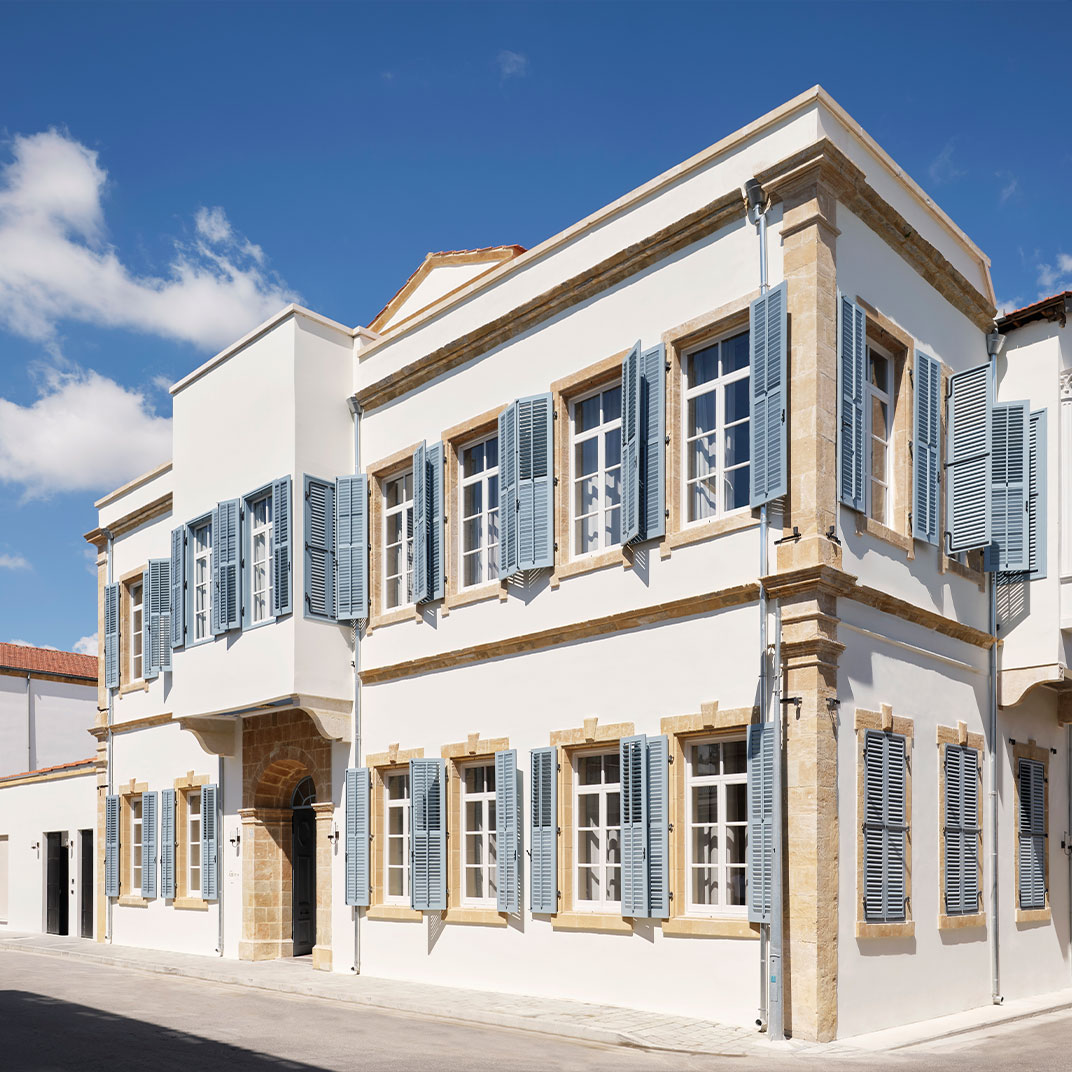 Photo 1 / 19 - Amyth of Nicosia