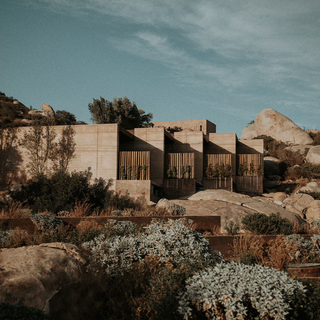 Photo 17 / 24 - MIRA Earth Studios