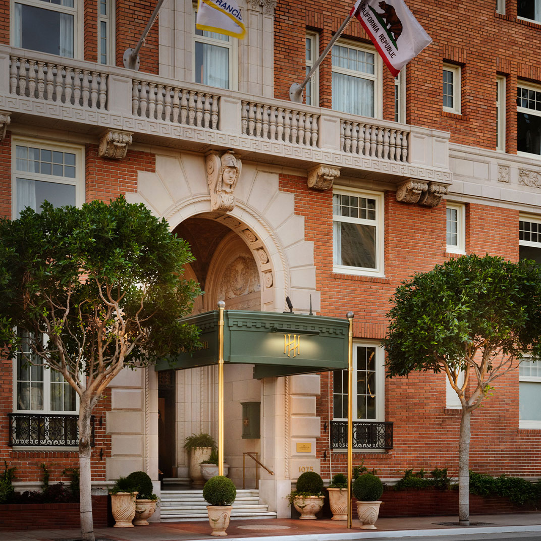 Photo 2 / 13 - The Huntington Hotel