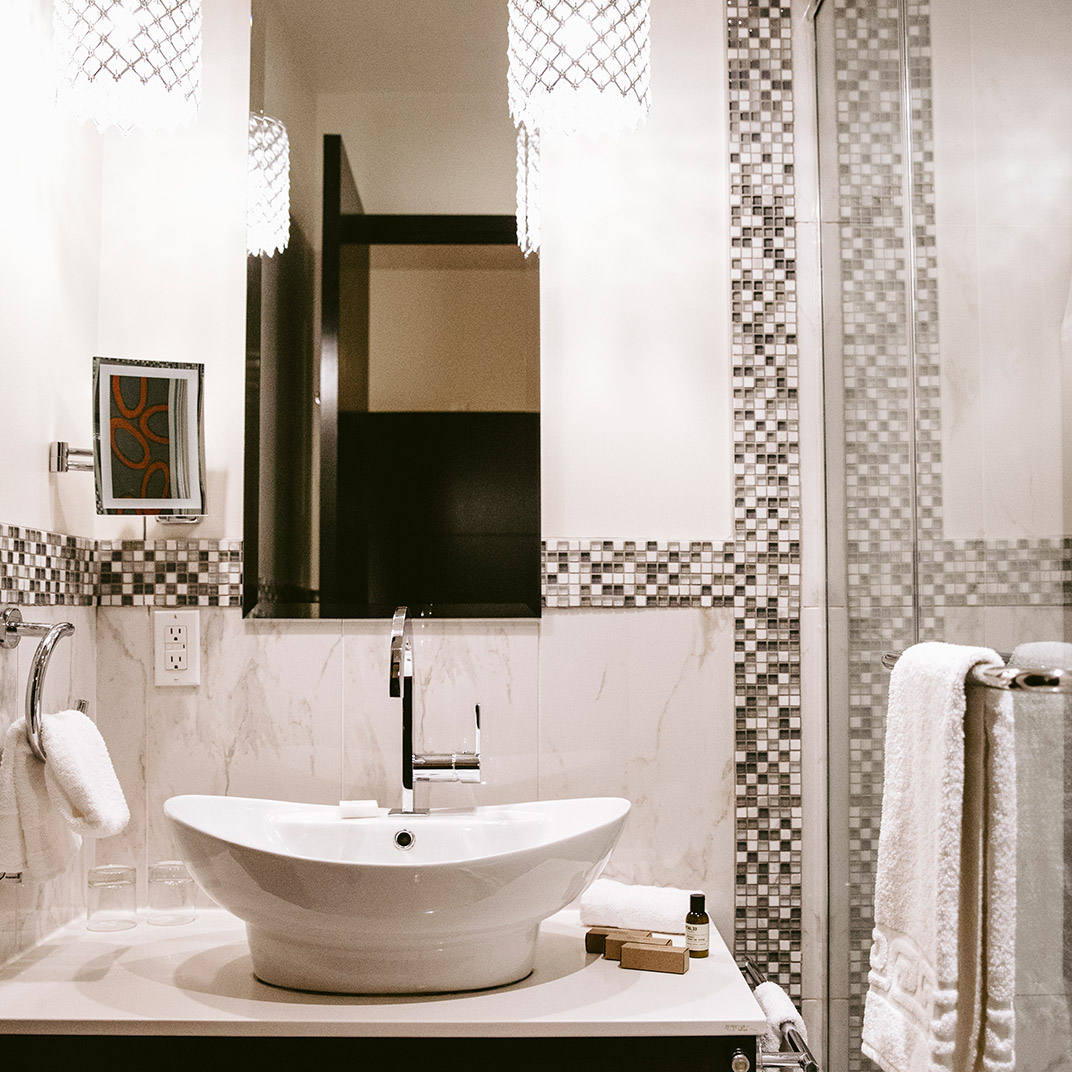 Photo 7 / 11 - Le Petit Hotel