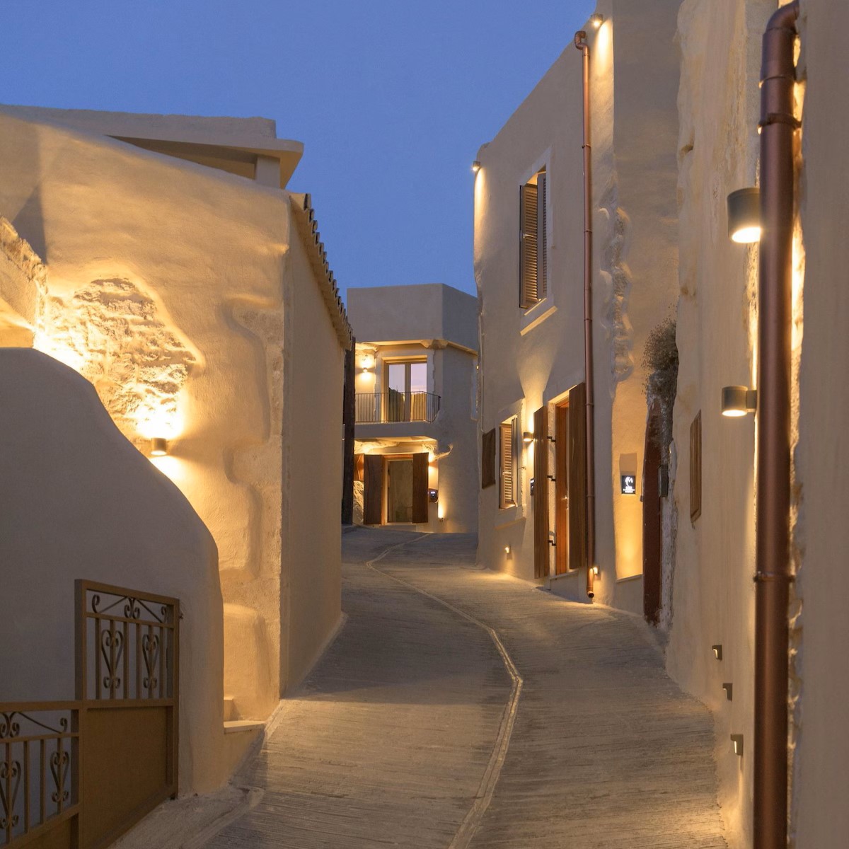 Manili Boutique Suites & Villas