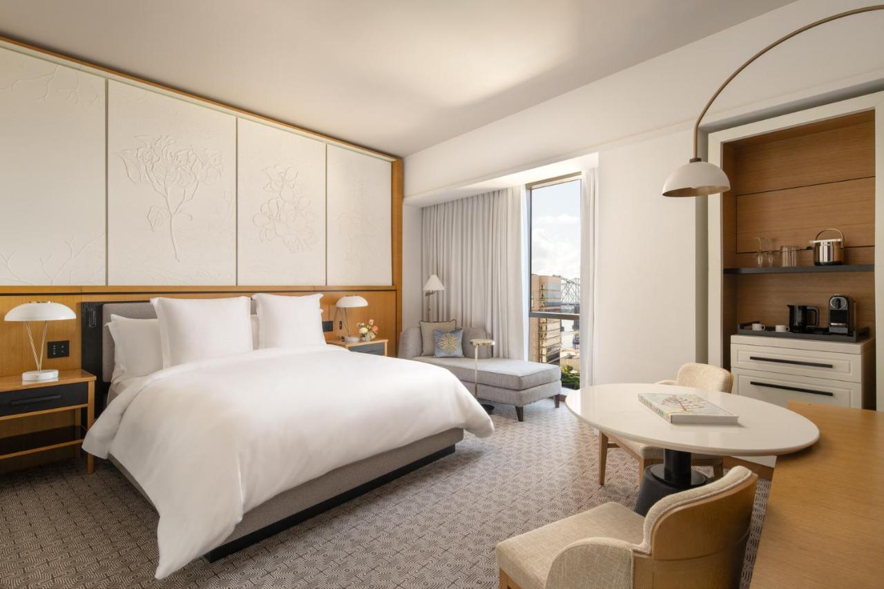 Four Seasons Hotel New Orleans
