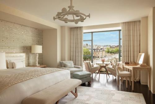 Cheval Blanc Paris (パリ, イルドフランス) 2 ホテルレビュー