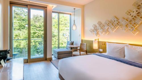 Crimson Resort and Spa, Boracay, Boracay Island